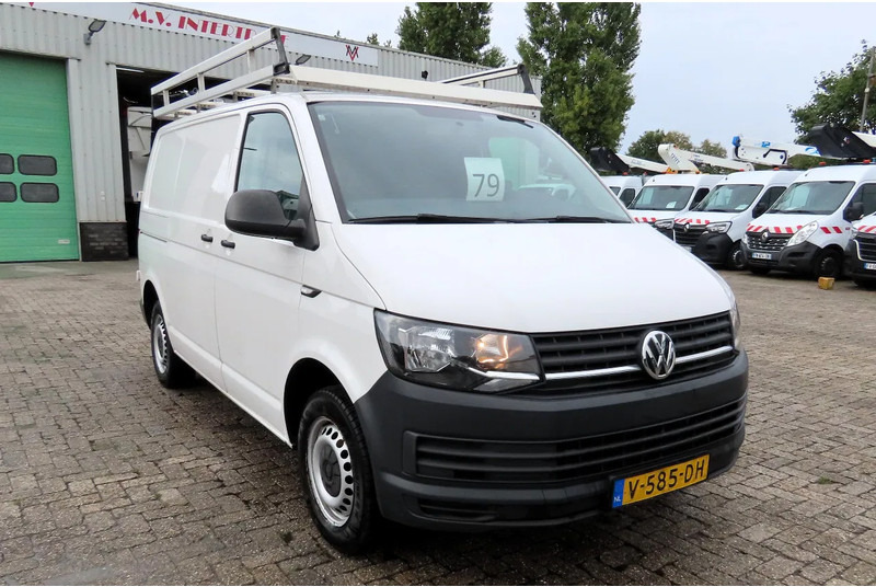 Volkswagen Transporter 2.0 TDI Airco, 3 peson, APK tot 06/06/2026 - Mali kombi: slika Volkswagen Transporter 2.0 TDI Airco, 3 peson, APK tot 06/06/2026 - Mali kombi Volkswagen Transporter 2.0 TDI Airco, 3 peson, APK tot 06/06/2026 - Mali kombi: slika Volkswagen Transporter 2.0 TDI Airco, 3 peson, APK tot 06/06/2026 - Mali kombi