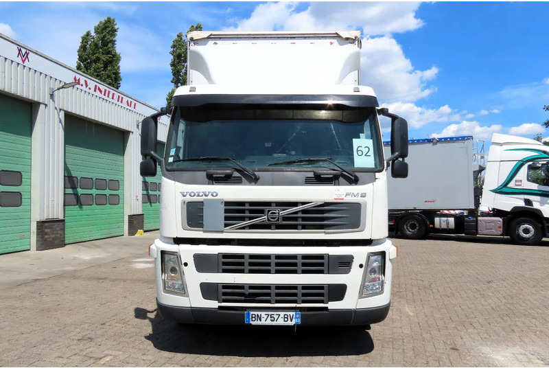 Volvo FM 340 6x2, TOP Condition truck!! - Kamion s ceradom: slika Volvo FM 340 6x2, TOP Condition truck!! - Kamion s ceradom Volvo FM 340 6x2, TOP Condition truck!! - Kamion s ceradom: slika Volvo FM 340 6x2, TOP Condition truck!! - Kamion s ceradom