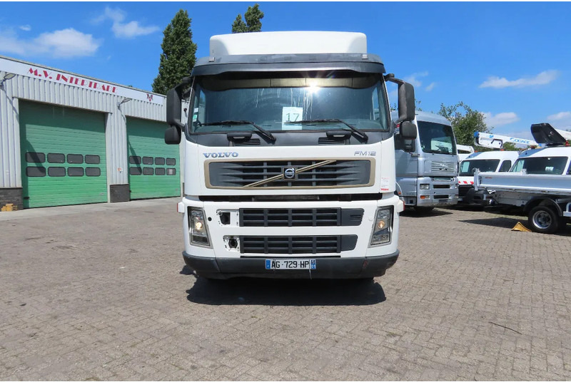 Volvo FM 380 8x4 FULL SPRING. 100% condition! - Kamion-šasija: slika Volvo FM 380 8x4 FULL SPRING. 100% condition! - Kamion-šasija Volvo FM 380 8x4 FULL SPRING. 100% condition! - Kamion-šasija: slika Volvo FM 380 8x4 FULL SPRING. 100% condition! - Kamion-šasija