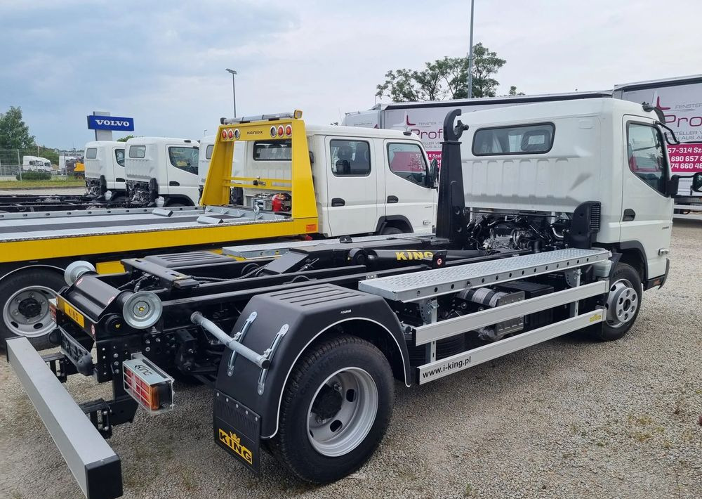 FUSO Canter 9c18AMT - Kamion s kukastom dizalicom: slika FUSO Canter 9c18AMT - Kamion s kukastom dizalicom FUSO Canter 9c18AMT - Kamion s kukastom dizalicom: slika FUSO Canter 9c18AMT - Kamion s kukastom dizalicom