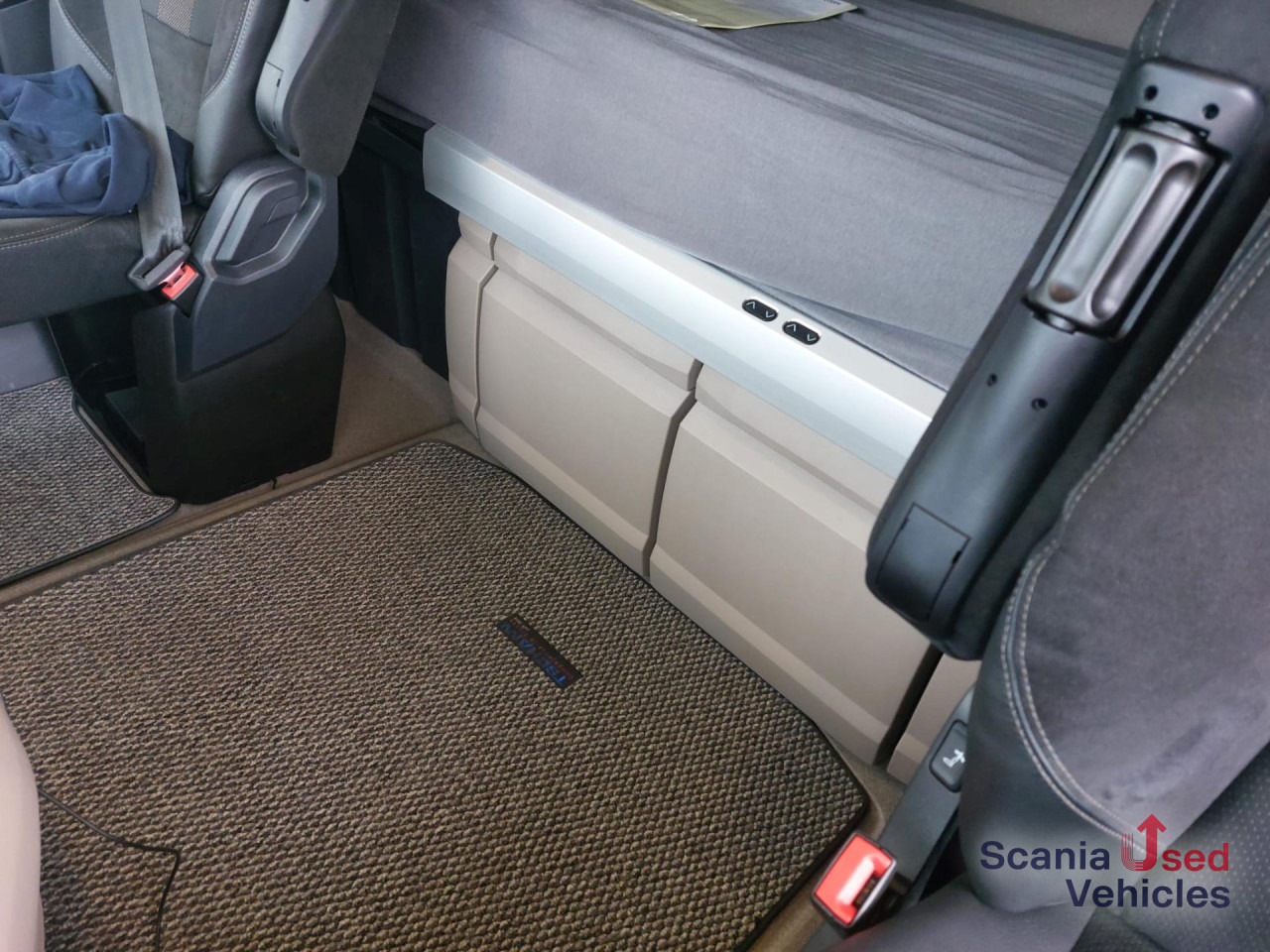 DAF XG 530 FAN 6x2-4 PALFINGER PK 22002-EH D - Kamion s otvorenim sandukom, Kamion s kranom: slika DAF XG 530 FAN 6x2-4 PALFINGER PK 22002-EH D - Kamion s otvorenim sandukom, Kamion s kranom DAF XG 530 FAN 6x2-4 PALFINGER PK 22002-EH D - Kamion s otvorenim sandukom, Kamion s kranom: slika DAF XG 530 FAN 6x2-4 PALFINGER PK 22002-EH D - Kamion s otvorenim sandukom, Kamion s kranom