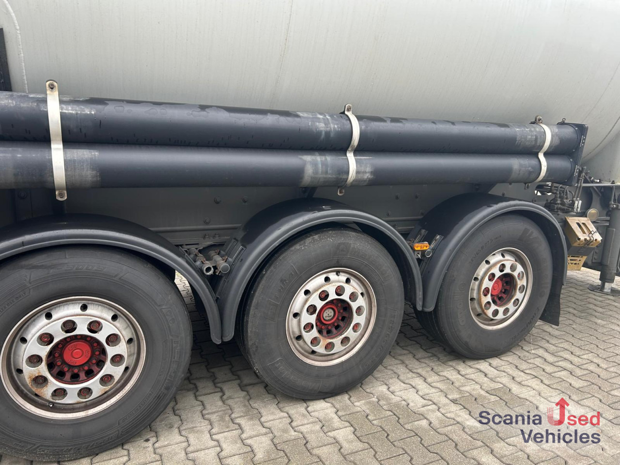 SCANIA R 500 A4x2NB Highline GHH Kompressor + Spitzer - Tegljač: slika SCANIA R 500 A4x2NB Highline GHH Kompressor + Spitzer - Tegljač SCANIA R 500 A4x2NB Highline GHH Kompressor + Spitzer - Tegljač: slika SCANIA R 500 A4x2NB Highline GHH Kompressor + Spitzer - Tegljač
