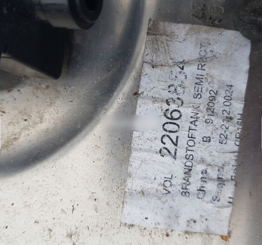 Volvo NEW COMPLETE TANK 285 DM3 22063854 Volvo - Spremnik goriva za Kamion: slika Volvo NEW COMPLETE TANK 285 DM3 22063854 Volvo - Spremnik goriva za Kamion Volvo NEW COMPLETE TANK 285 DM3 22063854 Volvo - Spremnik goriva za Kamion: slika Volvo NEW COMPLETE TANK 285 DM3 22063854 Volvo - Spremnik goriva za Kamion