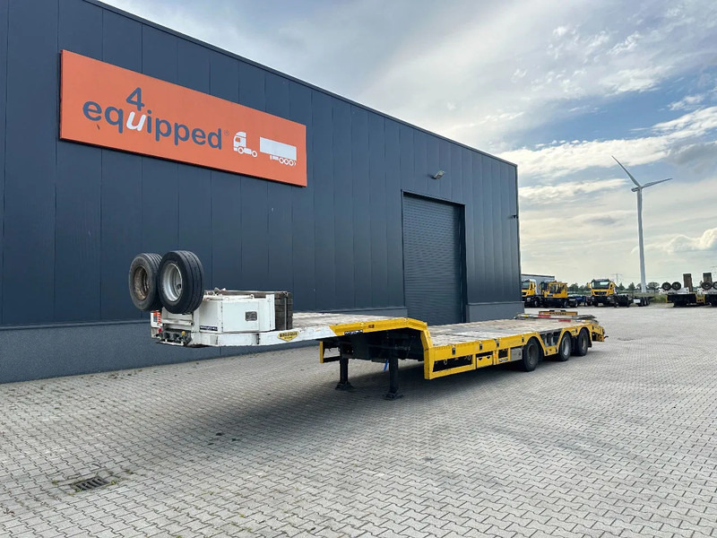 Broshuis E-2190/27 lowloader, wheel well, 4,1m extendable, steering axle - Poluprikolica s niskim utovarivačem: slika Broshuis E-2190/27 lowloader, wheel well, 4,1m extendable, steering axle - Poluprikolica s niskim utovarivačem Broshuis E-2190/27 lowloader, wheel well, 4,1m extendable, steering axle - Poluprikolica s niskim utovarivačem: slika Broshuis E-2190/27 lowloader, wheel well, 4,1m extendable, steering axle - Poluprikolica s niskim utovarivačem
