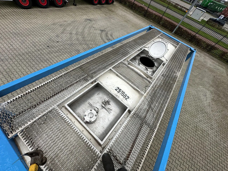 Cisterna za skladištenje za prijevoz goriva Consani 25.100L / 1-COMP, 20FT ISO, UN PORTABLE T11, 2,5Y-inspection till: 02-2028: slika Cisterna za skladištenje za prijevoz goriva Consani 25.100L / 1-COMP, 20FT ISO, UN PORTABLE T11, 2,5Y-inspection till: 02-2028 Cisterna za skladištenje za prijevoz goriva Consani 25.100L / 1-COMP, 20FT ISO, UN PORTABLE T11, 2,5Y-inspection till: 02-2028: slika Cisterna za skladištenje za prijevoz goriva Consani 25.100L / 1-COMP, 20FT ISO, UN PORTABLE T11, 2,5Y-inspection till: 02-2028