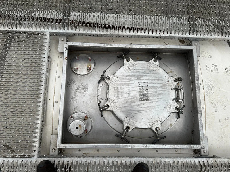 Cisterna za skladištenje za prijevoz goriva Consani 25.100L / 1-COMP, 20FT ISO, UN PORTABLE T11, 2,5Y-inspection till: 02-2028: slika Cisterna za skladištenje za prijevoz goriva Consani 25.100L / 1-COMP, 20FT ISO, UN PORTABLE T11, 2,5Y-inspection till: 02-2028 Cisterna za skladištenje za prijevoz goriva Consani 25.100L / 1-COMP, 20FT ISO, UN PORTABLE T11, 2,5Y-inspection till: 02-2028: slika Cisterna za skladištenje za prijevoz goriva Consani 25.100L / 1-COMP, 20FT ISO, UN PORTABLE T11, 2,5Y-inspection till: 02-2028