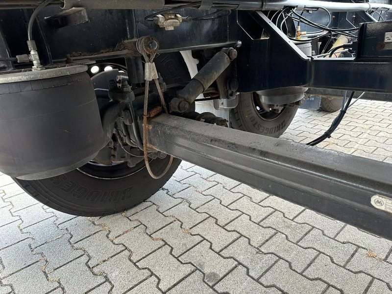 Transporter kontejnera/ Poluprikolica s izmjenjivim sanducima Diversen 20FT GOOSENECK ADR CHASSIS, BPW + DISC, ADR (FL, AT, OX), 4x available: slika Transporter kontejnera/ Poluprikolica s izmjenjivim sanducima Diversen 20FT GOOSENECK ADR CHASSIS, BPW + DISC, ADR (FL, AT, OX), 4x available