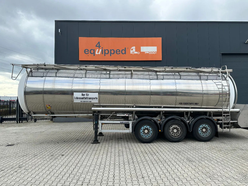 Feldbinder FOOD / LEVENSMIDDELEN / LEBENSMITTEL / 33.500L / 3-COMP / PUMP / NL-trailer / APK: 10-2026 - Poluprikolica cisterna: slika Feldbinder FOOD / LEVENSMIDDELEN / LEBENSMITTEL / 33.500L / 3-COMP / PUMP / NL-trailer / APK: 10-2026 - Poluprikolica cisterna Feldbinder FOOD / LEVENSMIDDELEN / LEBENSMITTEL / 33.500L / 3-COMP / PUMP / NL-trailer / APK: 10-2026 - Poluprikolica cisterna: slika Feldbinder FOOD / LEVENSMIDDELEN / LEBENSMITTEL / 33.500L / 3-COMP / PUMP / NL-trailer / APK: 10-2026 - Poluprikolica cisterna