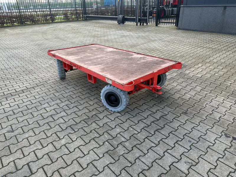 Mafi double-steered and connectable heavy-duty trailers with 6000kg loading capacity, 9x available - Prikolica plato/ Otvoreni sanduk: slika Mafi double-steered and connectable heavy-duty trailers with 6000kg loading capacity, 9x available - Prikolica plato/ Otvoreni sanduk Mafi double-steered and connectable heavy-duty trailers with 6000kg loading capacity, 9x available - Prikolica plato/ Otvoreni sanduk: slika Mafi double-steered and connectable heavy-duty trailers with 6000kg loading capacity, 9x available - Prikolica plato/ Otvoreni sanduk