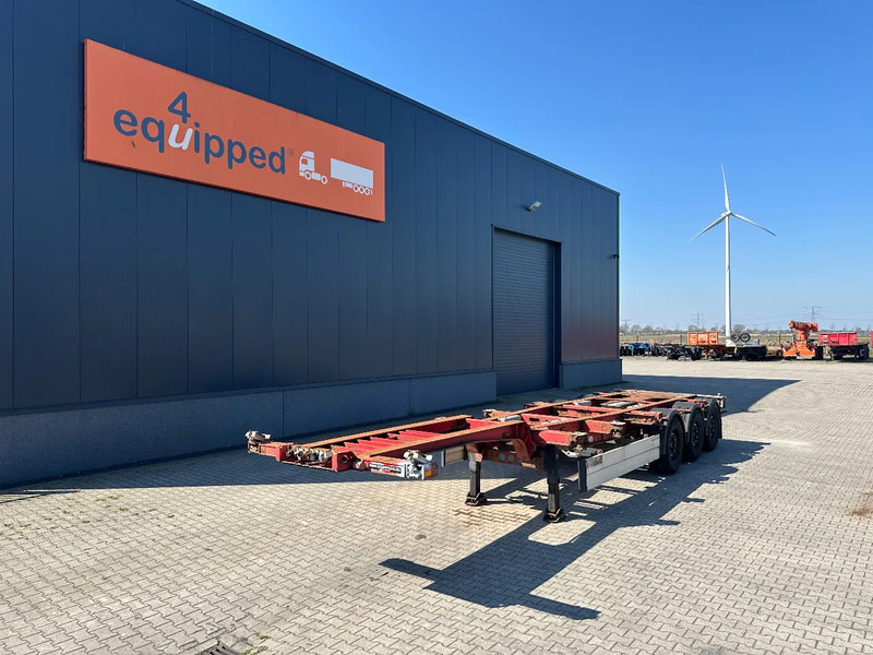 Schmitz Cargobull 40FT HC-chassis, disc, liftaxle, extendable at the rear - Transporter kontejnera/ Poluprikolica s izmjenjivim sanducima: slika Schmitz Cargobull 40FT HC-chassis, disc, liftaxle, extendable at the rear - Transporter kontejnera/ Poluprikolica s izmjenjivim sanducima Schmitz Cargobull 40FT HC-chassis, disc, liftaxle, extendable at the rear - Transporter kontejnera/ Poluprikolica s izmjenjivim sanducima: slika Schmitz Cargobull 40FT HC-chassis, disc, liftaxle, extendable at the rear - Transporter kontejnera/ Poluprikolica s izmjenjivim sanducima