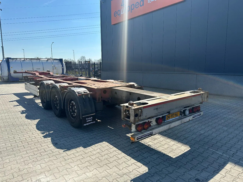 Schmitz Cargobull 40FT HC-chassis, disc, liftaxle, extendable at the rear - Transporter kontejnera/ Poluprikolica s izmjenjivim sanducima: slika Schmitz Cargobull 40FT HC-chassis, disc, liftaxle, extendable at the rear - Transporter kontejnera/ Poluprikolica s izmjenjivim sanducima Schmitz Cargobull 40FT HC-chassis, disc, liftaxle, extendable at the rear - Transporter kontejnera/ Poluprikolica s izmjenjivim sanducima: slika Schmitz Cargobull 40FT HC-chassis, disc, liftaxle, extendable at the rear - Transporter kontejnera/ Poluprikolica s izmjenjivim sanducima