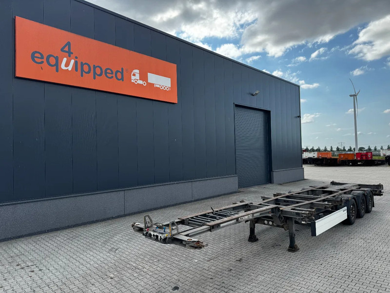 Schmitz Cargobull 45FT HC, Scheibebremsen, Liftachse, vorne + hinten + Stoßstange ausziehbar, NL-Chassis - Transporter kontejnera/ Poluprikolica s izmjenjivim sanducima: slika Schmitz Cargobull 45FT HC, Scheibebremsen, Liftachse, vorne + hinten + Stoßstange ausziehbar, NL-Chassis - Transporter kontejnera/ Poluprikolica s izmjenjivim sanducima Schmitz Cargobull 45FT HC, Scheibebremsen, Liftachse, vorne + hinten + Stoßstange ausziehbar, NL-Chassis - Transporter kontejnera/ Poluprikolica s izmjenjivim sanducima: slika Schmitz Cargobull 45FT HC, Scheibebremsen, Liftachse, vorne + hinten + Stoßstange ausziehbar, NL-Chassis - Transporter kontejnera/ Poluprikolica s izmjenjivim sanducima