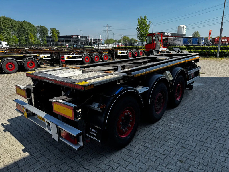 Van Hool 20FT, 66°/380V Tipping-chassis, ADR (EX/II, EX/III, FL, OX, AT), SAF, 2 liftaxles - Transporter kontejnera/ Poluprikolica s izmjenjivim sanducima: slika Van Hool 20FT, 66°/380V Tipping-chassis, ADR (EX/II, EX/III, FL, OX, AT), SAF, 2 liftaxles - Transporter kontejnera/ Poluprikolica s izmjenjivim sanducima Van Hool 20FT, 66°/380V Tipping-chassis, ADR (EX/II, EX/III, FL, OX, AT), SAF, 2 liftaxles - Transporter kontejnera/ Poluprikolica s izmjenjivim sanducima: slika Van Hool 20FT, 66°/380V Tipping-chassis, ADR (EX/II, EX/III, FL, OX, AT), SAF, 2 liftaxles - Transporter kontejnera/ Poluprikolica s izmjenjivim sanducima
