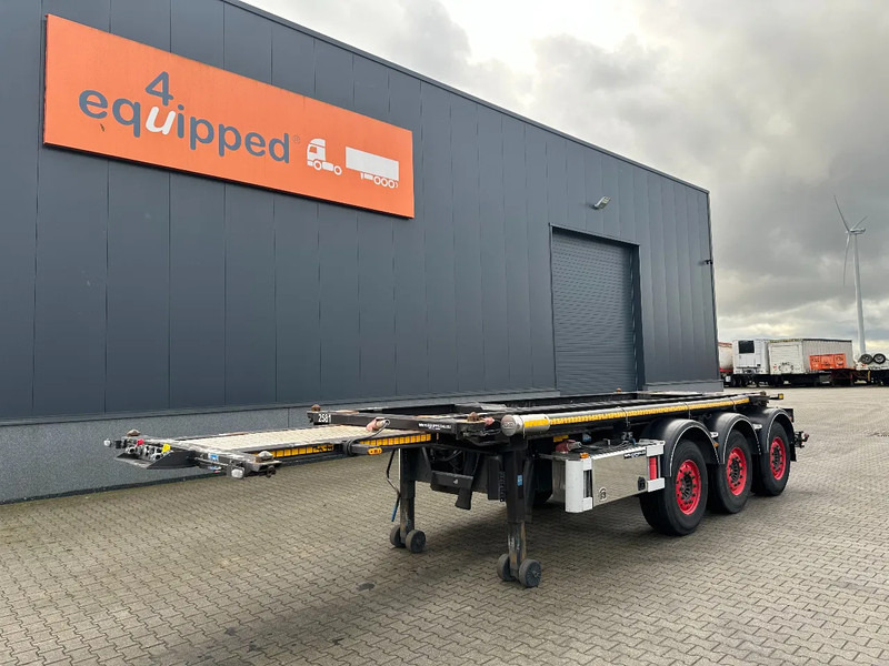 Van Hool 20FT, 66° Tipping-chassis, ADR (EX/II, EX/III, FL, AT), SAF, 2 liftaxles, 380V - Transporter kontejnera/ Poluprikolica s izmjenjivim sanducima: slika Van Hool 20FT, 66° Tipping-chassis, ADR (EX/II, EX/III, FL, AT), SAF, 2 liftaxles, 380V - Transporter kontejnera/ Poluprikolica s izmjenjivim sanducima Van Hool 20FT, 66° Tipping-chassis, ADR (EX/II, EX/III, FL, AT), SAF, 2 liftaxles, 380V - Transporter kontejnera/ Poluprikolica s izmjenjivim sanducima: slika Van Hool 20FT, 66° Tipping-chassis, ADR (EX/II, EX/III, FL, AT), SAF, 2 liftaxles, 380V - Transporter kontejnera/ Poluprikolica s izmjenjivim sanducima