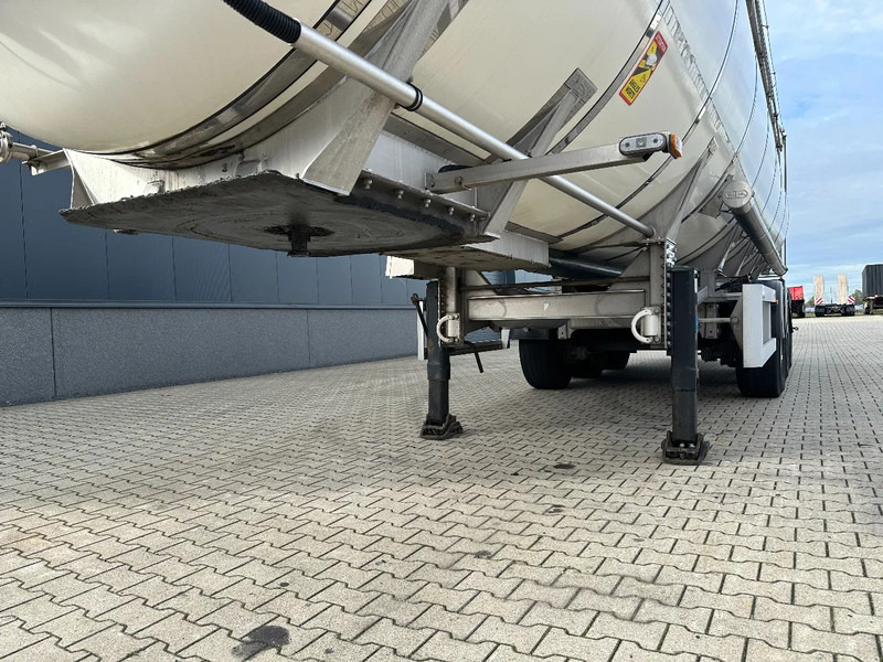 Poluprikolica cisterna za prijevoz hrane Van Hool FOOD / 39.000L / 3-COMP / INOX / NL-trailer / APK: 07/2026: slika Poluprikolica cisterna za prijevoz hrane Van Hool FOOD / 39.000L / 3-COMP / INOX / NL-trailer / APK: 07/2026 Poluprikolica cisterna za prijevoz hrane Van Hool FOOD / 39.000L / 3-COMP / INOX / NL-trailer / APK: 07/2026: slika Poluprikolica cisterna za prijevoz hrane Van Hool FOOD / 39.000L / 3-COMP / INOX / NL-trailer / APK: 07/2026