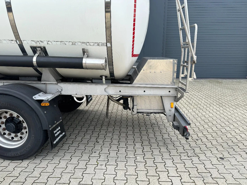 Poluprikolica cisterna za prijevoz hrane Van Hool FOOD / 39.000L / 3-COMP / INOX / NL-trailer / APK: 07/2026: slika Poluprikolica cisterna za prijevoz hrane Van Hool FOOD / 39.000L / 3-COMP / INOX / NL-trailer / APK: 07/2026 Poluprikolica cisterna za prijevoz hrane Van Hool FOOD / 39.000L / 3-COMP / INOX / NL-trailer / APK: 07/2026: slika Poluprikolica cisterna za prijevoz hrane Van Hool FOOD / 39.000L / 3-COMP / INOX / NL-trailer / APK: 07/2026