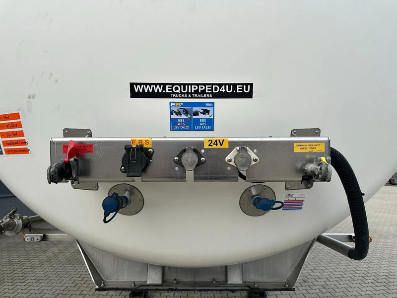 Poluprikolica cisterna za prijevoz hrane Van Hool FOOD / 39.000L / 3-COMP / INOX / NL-trailer / APK: 07/2026: slika Poluprikolica cisterna za prijevoz hrane Van Hool FOOD / 39.000L / 3-COMP / INOX / NL-trailer / APK: 07/2026 Poluprikolica cisterna za prijevoz hrane Van Hool FOOD / 39.000L / 3-COMP / INOX / NL-trailer / APK: 07/2026: slika Poluprikolica cisterna za prijevoz hrane Van Hool FOOD / 39.000L / 3-COMP / INOX / NL-trailer / APK: 07/2026