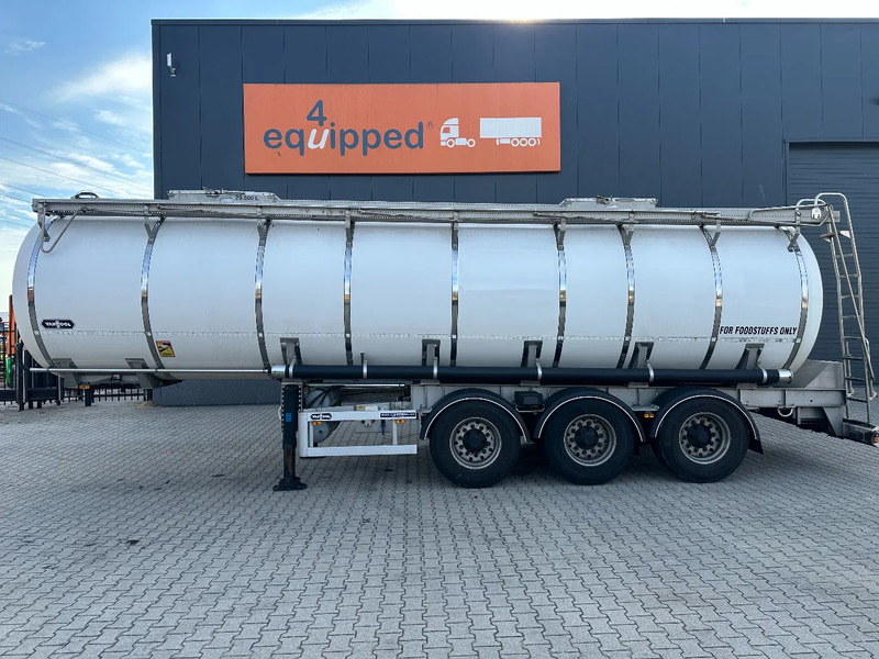 Van Hool LEBENSMITTEL / RVS Rahmen / Leergewicht: 5.860kg / 29.500L / 1-Kammer+ 1 Schwallwand / Scheibebremse / NL / APK - Poluprikolica cisterna: slika Van Hool LEBENSMITTEL / RVS Rahmen / Leergewicht: 5.860kg / 29.500L / 1-Kammer+ 1 Schwallwand / Scheibebremse / NL / APK - Poluprikolica cisterna Van Hool LEBENSMITTEL / RVS Rahmen / Leergewicht: 5.860kg / 29.500L / 1-Kammer+ 1 Schwallwand / Scheibebremse / NL / APK - Poluprikolica cisterna: slika Van Hool LEBENSMITTEL / RVS Rahmen / Leergewicht: 5.860kg / 29.500L / 1-Kammer+ 1 Schwallwand / Scheibebremse / NL / APK - Poluprikolica cisterna