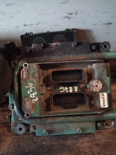 EDC VOLVO FH520 D13A520 20814604 20814604 P02 - Upravljačka jedinica (ECU) za Kamion: slika EDC VOLVO FH520 D13A520 20814604 20814604 P02 - Upravljačka jedinica (ECU) za Kamion EDC VOLVO FH520 D13A520 20814604 20814604 P02 - Upravljačka jedinica (ECU) za Kamion: slika EDC VOLVO FH520 D13A520 20814604 20814604 P02 - Upravljačka jedinica (ECU) za Kamion