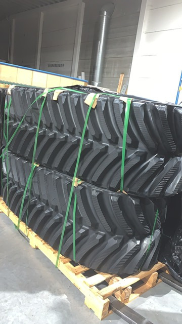 Rubber track for Case IH 9300 / GRECAV / ZUIDBERG / Claas Xerion 5000 TS 30" and 36" - Gusjenice za Traktor gusjeničar: slika Rubber track for Case IH 9300 / GRECAV / ZUIDBERG / Claas Xerion 5000 TS 30" and 36" - Gusjenice za Traktor gusjeničar Rubber track for Case IH 9300 / GRECAV / ZUIDBERG / Claas Xerion 5000 TS 30" and 36" - Gusjenice za Traktor gusjeničar: slika Rubber track for Case IH 9300 / GRECAV / ZUIDBERG / Claas Xerion 5000 TS 30" and 36" - Gusjenice za Traktor gusjeničar