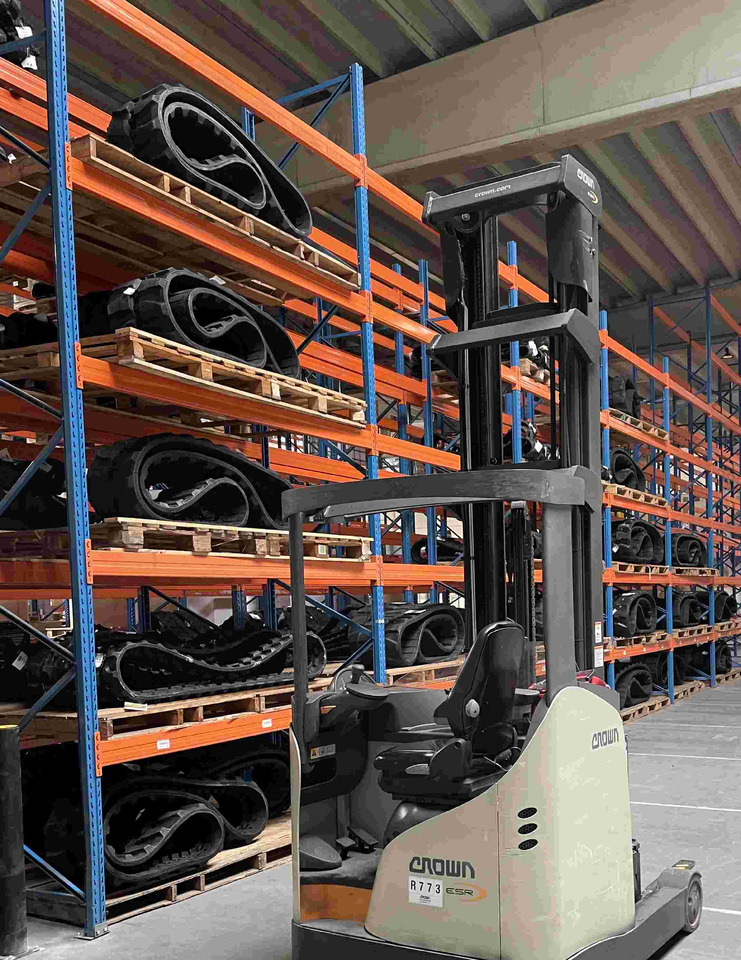 Rubber track for Challenger MT800 and FENDT MT1100 30" and 36" - Gusjenice za Poljoprivredni strojevi: slika Rubber track for Challenger MT800 and FENDT MT1100 30" and 36" - Gusjenice za Poljoprivredni strojevi Rubber track for Challenger MT800 and FENDT MT1100 30" and 36" - Gusjenice za Poljoprivredni strojevi: slika Rubber track for Challenger MT800 and FENDT MT1100 30" and 36" - Gusjenice za Poljoprivredni strojevi