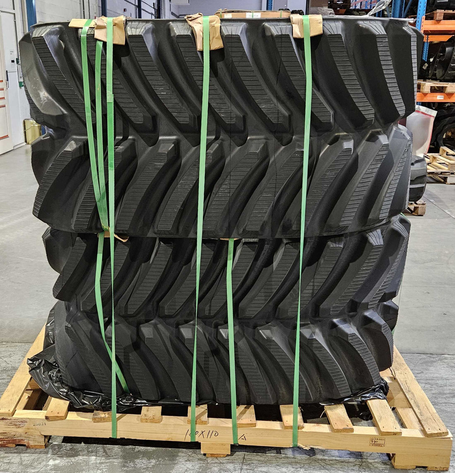 Rubber track for Versatile 30" - Gusjenice za Traktor gusjeničar: slika Rubber track for Versatile 30" - Gusjenice za Traktor gusjeničar Rubber track for Versatile 30" - Gusjenice za Traktor gusjeničar: slika Rubber track for Versatile 30" - Gusjenice za Traktor gusjeničar