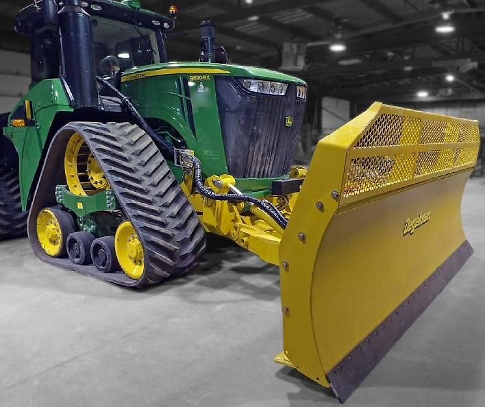 Degelman Degelman Dozer Blade 7900 zum John Deere 9RX - Nož za Traktor: slika Degelman Degelman Dozer Blade 7900 zum John Deere 9RX - Nož za Traktor Degelman Degelman Dozer Blade 7900 zum John Deere 9RX - Nož za Traktor: slika Degelman Degelman Dozer Blade 7900 zum John Deere 9RX - Nož za Traktor