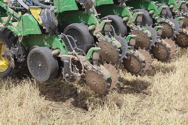 Yetter Düngerschar - Flüssigdünger - Deponator gnojnice: slika Yetter Düngerschar - Flüssigdünger - Deponator gnojnice Yetter Düngerschar - Flüssigdünger - Deponator gnojnice: slika Yetter Düngerschar - Flüssigdünger - Deponator gnojnice