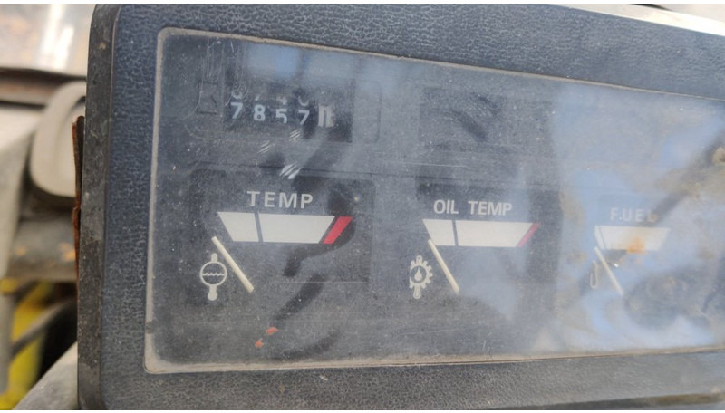 Caterpillar SE-300-15 - Diesel viličar: slika Caterpillar SE-300-15 - Diesel viličar Caterpillar SE-300-15 - Diesel viličar: slika Caterpillar SE-300-15 - Diesel viličar