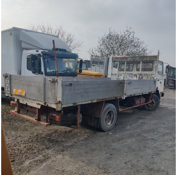 Renault 230 - Kiper: slika Renault 230 - Kiper Renault 230 - Kiper: slika Renault 230 - Kiper