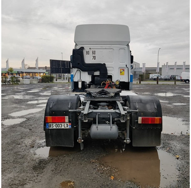 DAF CF-85-460 - Tegljač: slika DAF CF-85-460 - Tegljač DAF CF-85-460 - Tegljač: slika DAF CF-85-460 - Tegljač