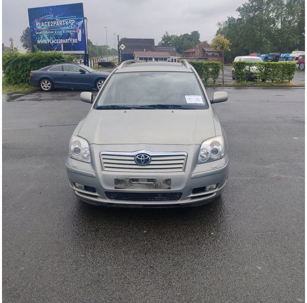 Toyota Avensis - Automobil: slika Toyota Avensis - Automobil Toyota Avensis - Automobil: slika Toyota Avensis - Automobil