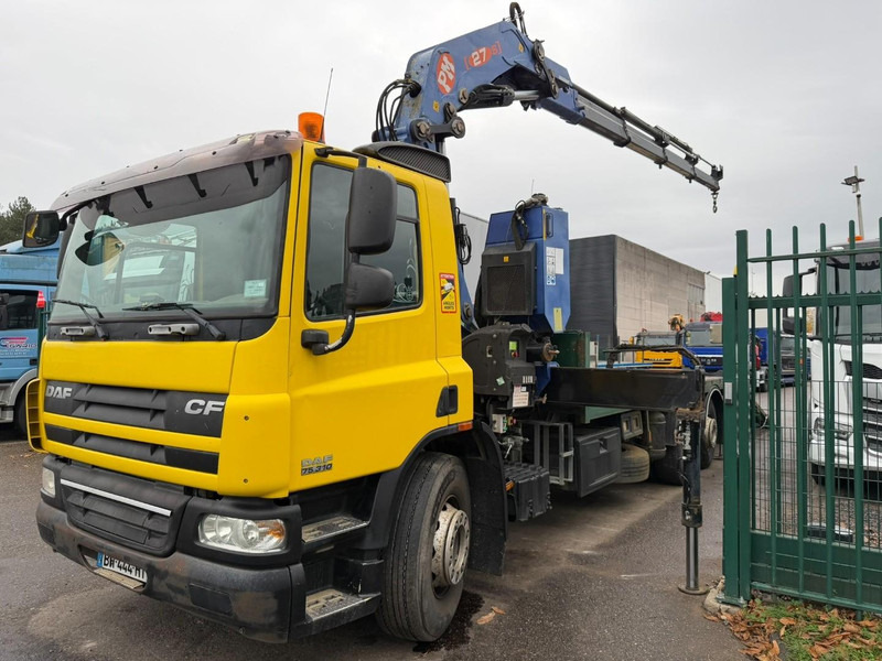 DAF CF 75.310 6X2 PRITSCHE + KRAN PM 27 S-4 + RADIO + WINCH - FULL RAMP - LIFT + STEERING AXLE - MANUAL GEARBOX - FR TRUCK - Kamion s otvorenim sandukom, Kamion s kranom: slika DAF CF 75.310 6X2 PRITSCHE + KRAN PM 27 S-4 + RADIO + WINCH - FULL RAMP - LIFT + STEERING AXLE - MANUAL GEARBOX - FR TRUCK - Kamion s otvorenim sandukom, Kamion s kranom DAF CF 75.310 6X2 PRITSCHE + KRAN PM 27 S-4 + RADIO + WINCH - FULL RAMP - LIFT + STEERING AXLE - MANUAL GEARBOX - FR TRUCK - Kamion s otvorenim sandukom, Kamion s kranom: slika DAF CF 75.310 6X2 PRITSCHE + KRAN PM 27 S-4 + RADIO + WINCH - FULL RAMP - LIFT + STEERING AXLE - MANUAL GEARBOX - FR TRUCK - Kamion s otvorenim sandukom, Kamion s kranom