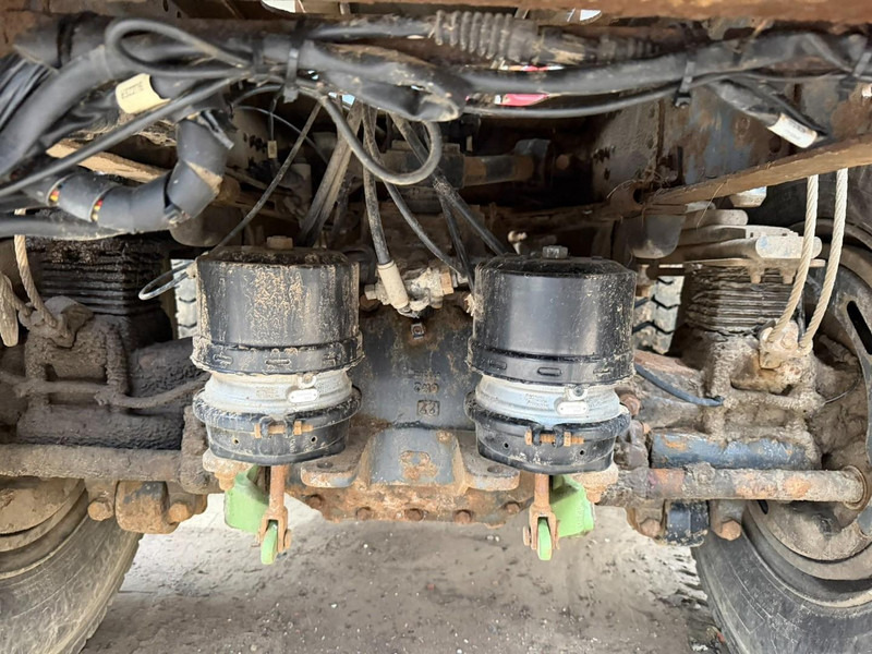 Kamion s kukastom dizalicom DAF CF 85.410 6x4 HOOKLIFT HIAB MULTILIFT - MANUAL ZF - EURO 4 - STEEL SPRING / BLATT / LAMES - BIG AXLES / HUB REDUCTION - BE TRUCK: slika Kamion s kukastom dizalicom DAF CF 85.410 6x4 HOOKLIFT HIAB MULTILIFT - MANUAL ZF - EURO 4 - STEEL SPRING / BLATT / LAMES - BIG AXLES / HUB REDUCTION - BE TRUCK Kamion s kukastom dizalicom DAF CF 85.410 6x4 HOOKLIFT HIAB MULTILIFT - MANUAL ZF - EURO 4 - STEEL SPRING / BLATT / LAMES - BIG AXLES / HUB REDUCTION - BE TRUCK: slika Kamion s kukastom dizalicom DAF CF 85.410 6x4 HOOKLIFT HIAB MULTILIFT - MANUAL ZF - EURO 4 - STEEL SPRING / BLATT / LAMES - BIG AXLES / HUB REDUCTION - BE TRUCK