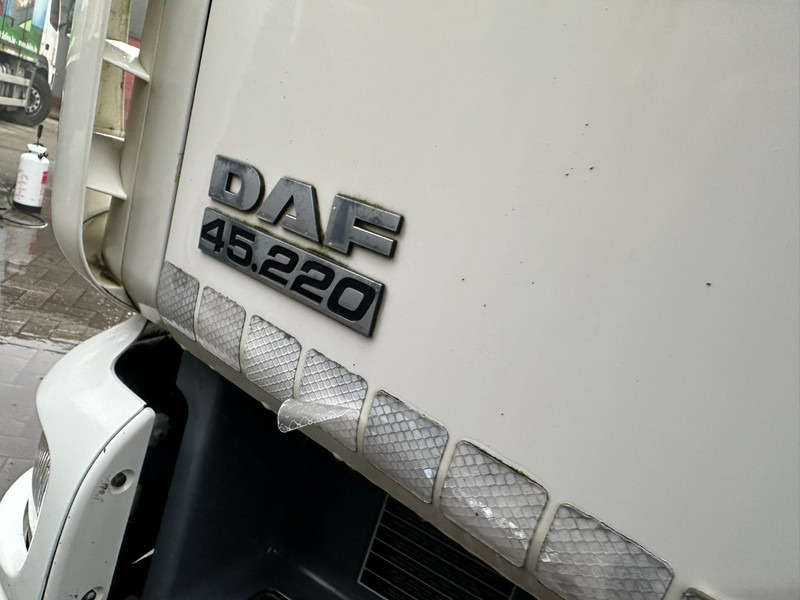 Kamion hladnjača DAF LF 45.220 12T E5 4x2 - FRIGO CARRIER - BOX 5m30 x 2m35 x 2m46 - *407.000km* - A/C - TAILLIFT - AUTOMATIC - BE TRUCK: slika Kamion hladnjača DAF LF 45.220 12T E5 4x2 - FRIGO CARRIER - BOX 5m30 x 2m35 x 2m46 - *407.000km* - A/C - TAILLIFT - AUTOMATIC - BE TRUCK