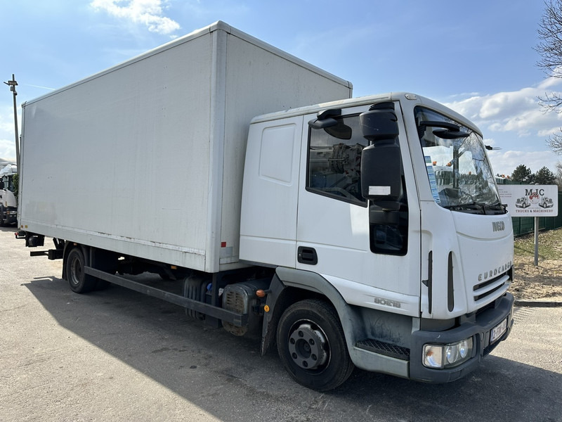 Iveco EUROCARGO 80E18 CLOSED BOX 6m00 x 2m49 x 2m37 - EURO 5 - *176.000km* - TAILLIFT - MANUAL - BE TRUCK - Kamion sandučar: slika Iveco EUROCARGO 80E18 CLOSED BOX 6m00 x 2m49 x 2m37 - EURO 5 - *176.000km* - TAILLIFT - MANUAL - BE TRUCK - Kamion sandučar Iveco EUROCARGO 80E18 CLOSED BOX 6m00 x 2m49 x 2m37 - EURO 5 - *176.000km* - TAILLIFT - MANUAL - BE TRUCK - Kamion sandučar: slika Iveco EUROCARGO 80E18 CLOSED BOX 6m00 x 2m49 x 2m37 - EURO 5 - *176.000km* - TAILLIFT - MANUAL - BE TRUCK - Kamion sandučar