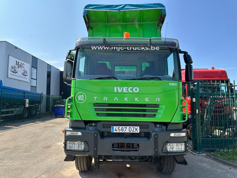 Iveco TRAKKER 310 6x4 STEEL TIPPER / KIPPER 35m³ - MANUAL ZF - BIG AXLES / HUB REDUCTION - STEEL SPRING / BLATT / LAMES - Kiper: slika Iveco TRAKKER 310 6x4 STEEL TIPPER / KIPPER 35m³ - MANUAL ZF - BIG AXLES / HUB REDUCTION - STEEL SPRING / BLATT / LAMES - Kiper Iveco TRAKKER 310 6x4 STEEL TIPPER / KIPPER 35m³ - MANUAL ZF - BIG AXLES / HUB REDUCTION - STEEL SPRING / BLATT / LAMES - Kiper: slika Iveco TRAKKER 310 6x4 STEEL TIPPER / KIPPER 35m³ - MANUAL ZF - BIG AXLES / HUB REDUCTION - STEEL SPRING / BLATT / LAMES - Kiper