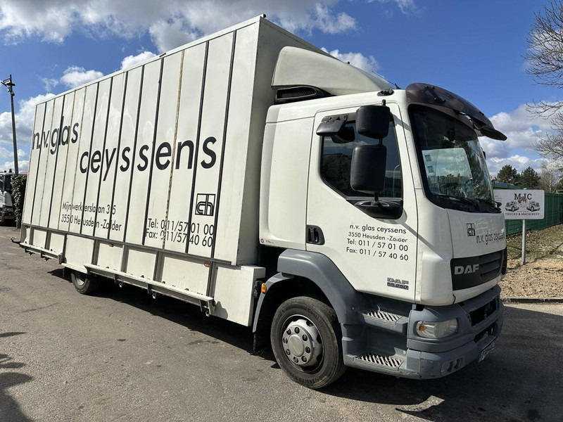 DAF LF 55.250 12T - GLASTRANSPORT / GLASRESTEEL - AIR SUSPENSION - EURO 4 - BELGIAN REGISTRATION - Kamion: slika DAF LF 55.250 12T - GLASTRANSPORT / GLASRESTEEL - AIR SUSPENSION - EURO 4 - BELGIAN REGISTRATION - Kamion DAF LF 55.250 12T - GLASTRANSPORT / GLASRESTEEL - AIR SUSPENSION - EURO 4 - BELGIAN REGISTRATION - Kamion: slika DAF LF 55.250 12T - GLASTRANSPORT / GLASRESTEEL - AIR SUSPENSION - EURO 4 - BELGIAN REGISTRATION - Kamion