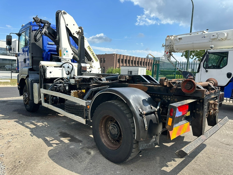 MAN TGA 18.310 4x4 HOOKLIFT + CRANE PALFINGER PK12000 - RADIO - ROTATOR - STEEL SPRING / HUB REDUCTION - MANUAL ZF - BE TRUCK - Kamion s kukastom dizalicom, Kamion s kranom: slika MAN TGA 18.310 4x4 HOOKLIFT + CRANE PALFINGER PK12000 - RADIO - ROTATOR - STEEL SPRING / HUB REDUCTION - MANUAL ZF - BE TRUCK - Kamion s kukastom dizalicom, Kamion s kranom MAN TGA 18.310 4x4 HOOKLIFT + CRANE PALFINGER PK12000 - RADIO - ROTATOR - STEEL SPRING / HUB REDUCTION - MANUAL ZF - BE TRUCK - Kamion s kukastom dizalicom, Kamion s kranom: slika MAN TGA 18.310 4x4 HOOKLIFT + CRANE PALFINGER PK12000 - RADIO - ROTATOR - STEEL SPRING / HUB REDUCTION - MANUAL ZF - BE TRUCK - Kamion s kukastom dizalicom, Kamion s kranom