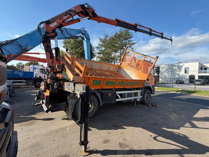 MAN TGA 18.310 4x4 Hydro-drive 2-SEITEN KIPPER + KRAN ATLAS 165 (4x) + RADIO - BE truck - Kiper, Kamion s kranom: slika MAN TGA 18.310 4x4 Hydro-drive 2-SEITEN KIPPER + KRAN ATLAS 165 (4x) + RADIO - BE truck - Kiper, Kamion s kranom MAN TGA 18.310 4x4 Hydro-drive 2-SEITEN KIPPER + KRAN ATLAS 165 (4x) + RADIO - BE truck - Kiper, Kamion s kranom: slika MAN TGA 18.310 4x4 Hydro-drive 2-SEITEN KIPPER + KRAN ATLAS 165 (4x) + RADIO - BE truck - Kiper, Kamion s kranom