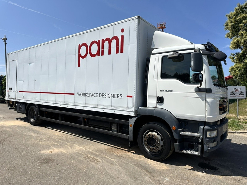 MAN TGM 18.290 CLOSED BOX 8m80 x 2m48 x 2m48 - EURO 5 - AIR SUSP - A/C - TAILLIFT 2000kg - BELGIAN TRUCK - Kamion sandučar: slika MAN TGM 18.290 CLOSED BOX 8m80 x 2m48 x 2m48 - EURO 5 - AIR SUSP - A/C - TAILLIFT 2000kg - BELGIAN TRUCK - Kamion sandučar MAN TGM 18.290 CLOSED BOX 8m80 x 2m48 x 2m48 - EURO 5 - AIR SUSP - A/C - TAILLIFT 2000kg - BELGIAN TRUCK - Kamion sandučar: slika MAN TGM 18.290 CLOSED BOX 8m80 x 2m48 x 2m48 - EURO 5 - AIR SUSP - A/C - TAILLIFT 2000kg - BELGIAN TRUCK - Kamion sandučar