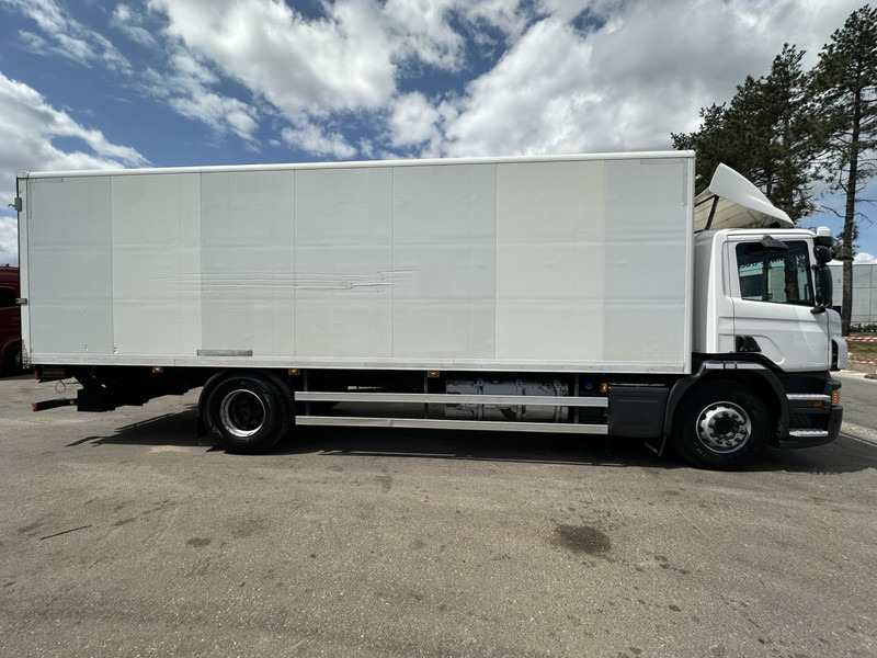 Scania P320 RETARDER - CLOSED BOX 8m25 x 2m47 x 2m30 - TAILLIFT 2000kg - EURO 6 - GOOD CONDITION - Kamion sandučar: slika Scania P320 RETARDER - CLOSED BOX 8m25 x 2m47 x 2m30 - TAILLIFT 2000kg - EURO 6 - GOOD CONDITION - Kamion sandučar Scania P320 RETARDER - CLOSED BOX 8m25 x 2m47 x 2m30 - TAILLIFT 2000kg - EURO 6 - GOOD CONDITION - Kamion sandučar: slika Scania P320 RETARDER - CLOSED BOX 8m25 x 2m47 x 2m30 - TAILLIFT 2000kg - EURO 6 - GOOD CONDITION - Kamion sandučar