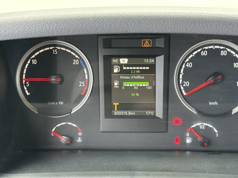 Kamion sandučar Scania P320 RETARDER - CLOSED BOX 8m25 x 2m47 x 2m30 - TAILLIFT 2000kg - EURO 6 - GOOD CONDITION: slika Kamion sandučar Scania P320 RETARDER - CLOSED BOX 8m25 x 2m47 x 2m30 - TAILLIFT 2000kg - EURO 6 - GOOD CONDITION Kamion sandučar Scania P320 RETARDER - CLOSED BOX 8m25 x 2m47 x 2m30 - TAILLIFT 2000kg - EURO 6 - GOOD CONDITION: slika Kamion sandučar Scania P320 RETARDER - CLOSED BOX 8m25 x 2m47 x 2m30 - TAILLIFT 2000kg - EURO 6 - GOOD CONDITION