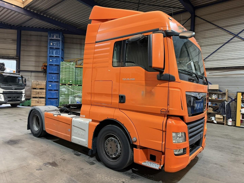 MAN TGA 18.460 XLX BLS - *471.000km* - 13L MOTOR - FULL SPOILERS / SIDESKIRTS / FRIGO - BE TRUCK - Tegljač: slika MAN TGA 18.460 XLX BLS - *471.000km* - 13L MOTOR - FULL SPOILERS / SIDESKIRTS / FRIGO - BE TRUCK - Tegljač MAN TGA 18.460 XLX BLS - *471.000km* - 13L MOTOR - FULL SPOILERS / SIDESKIRTS / FRIGO - BE TRUCK - Tegljač: slika MAN TGA 18.460 XLX BLS - *471.000km* - 13L MOTOR - FULL SPOILERS / SIDESKIRTS / FRIGO - BE TRUCK - Tegljač