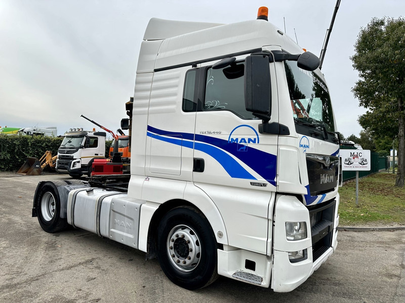 MAN TGX 18.440 RETARDER - PTO HYDR - FRIGO - SPOILERS - EURO 6 - CAMERA - AUTO - BE TRUCK - Tegljač: slika MAN TGX 18.440 RETARDER - PTO HYDR - FRIGO - SPOILERS - EURO 6 - CAMERA - AUTO - BE TRUCK - Tegljač MAN TGX 18.440 RETARDER - PTO HYDR - FRIGO - SPOILERS - EURO 6 - CAMERA - AUTO - BE TRUCK - Tegljač: slika MAN TGX 18.440 RETARDER - PTO HYDR - FRIGO - SPOILERS - EURO 6 - CAMERA - AUTO - BE TRUCK - Tegljač