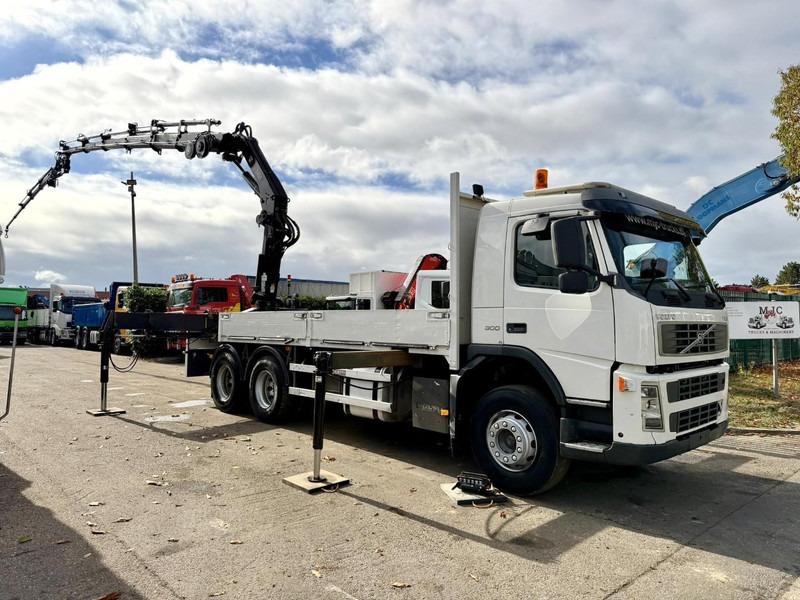 Volvo FM 300 6x4 + (25.8m!) CRANE HIAB 245 E-5 + JIB 65 X-3 + 2 ME - *228.000km* - MANUAL - A/C - EURO 3 - BELGIAN TRUCK - Kamion s kranom: slika Volvo FM 300 6x4 + (25.8m!) CRANE HIAB 245 E-5 + JIB 65 X-3 + 2 ME - *228.000km* - MANUAL - A/C - EURO 3 - BELGIAN TRUCK - Kamion s kranom Volvo FM 300 6x4 + (25.8m!) CRANE HIAB 245 E-5 + JIB 65 X-3 + 2 ME - *228.000km* - MANUAL - A/C - EURO 3 - BELGIAN TRUCK - Kamion s kranom: slika Volvo FM 300 6x4 + (25.8m!) CRANE HIAB 245 E-5 + JIB 65 X-3 + 2 ME - *228.000km* - MANUAL - A/C - EURO 3 - BELGIAN TRUCK - Kamion s kranom