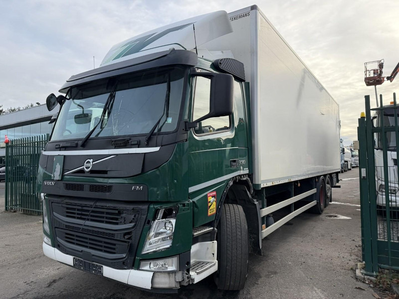 Volvo FM 330 6x2 CLOSED BOX / KOFFER 9m10 - LIFT + STEERING AXLE - *ENGINE / GEARBOX / CHASSIS = OK* - 300.000km - TUV 09/2026 - BE TRUCK - Kamion sandučar: slika Volvo FM 330 6x2 CLOSED BOX / KOFFER 9m10 - LIFT + STEERING AXLE - *ENGINE / GEARBOX / CHASSIS = OK* - 300.000km - TUV 09/2026 - BE TRUCK - Kamion sandučar Volvo FM 330 6x2 CLOSED BOX / KOFFER 9m10 - LIFT + STEERING AXLE - *ENGINE / GEARBOX / CHASSIS = OK* - 300.000km - TUV 09/2026 - BE TRUCK - Kamion sandučar: slika Volvo FM 330 6x2 CLOSED BOX / KOFFER 9m10 - LIFT + STEERING AXLE - *ENGINE / GEARBOX / CHASSIS = OK* - 300.000km - TUV 09/2026 - BE TRUCK - Kamion sandučar