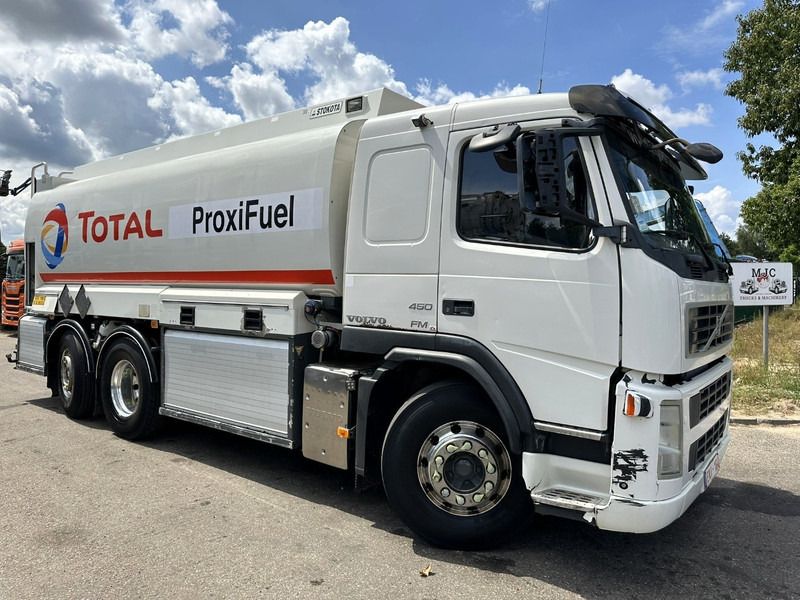 Volvo FM 450 6x2 19.000L - 5 COMP. FUEL TANKER / CITERNE - LIFT + STEERING AXLE - EURO 5 - - Kamion cisterna: slika Volvo FM 450 6x2 19.000L - 5 COMP. FUEL TANKER / CITERNE - LIFT + STEERING AXLE - EURO 5 - - Kamion cisterna Volvo FM 450 6x2 19.000L - 5 COMP. FUEL TANKER / CITERNE - LIFT + STEERING AXLE - EURO 5 - - Kamion cisterna: slika Volvo FM 450 6x2 19.000L - 5 COMP. FUEL TANKER / CITERNE - LIFT + STEERING AXLE - EURO 5 - - Kamion cisterna