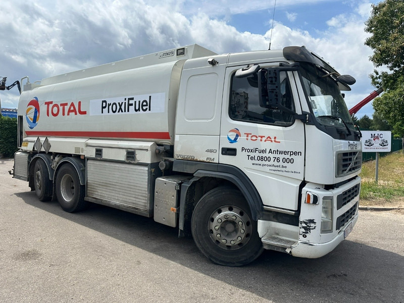 Volvo FM 450 6x2 19.000L - 5 COMP. FUEL TANKER / CITERNE - LIFT + STEERING AXLE - EURO 5 - - Kamion cisterna: slika Volvo FM 450 6x2 19.000L - 5 COMP. FUEL TANKER / CITERNE - LIFT + STEERING AXLE - EURO 5 - - Kamion cisterna Volvo FM 450 6x2 19.000L - 5 COMP. FUEL TANKER / CITERNE - LIFT + STEERING AXLE - EURO 5 - - Kamion cisterna: slika Volvo FM 450 6x2 19.000L - 5 COMP. FUEL TANKER / CITERNE - LIFT + STEERING AXLE - EURO 5 - - Kamion cisterna