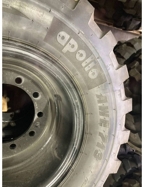 Apollo 1000 x 20 Set / 10.00 x 20: 4x2 Tyres - Gume i felge za Građevinski strojevi: slika Apollo 1000 x 20 Set / 10.00 x 20: 4x2 Tyres - Gume i felge za Građevinski strojevi Apollo 1000 x 20 Set / 10.00 x 20: 4x2 Tyres - Gume i felge za Građevinski strojevi: slika Apollo 1000 x 20 Set / 10.00 x 20: 4x2 Tyres - Gume i felge za Građevinski strojevi